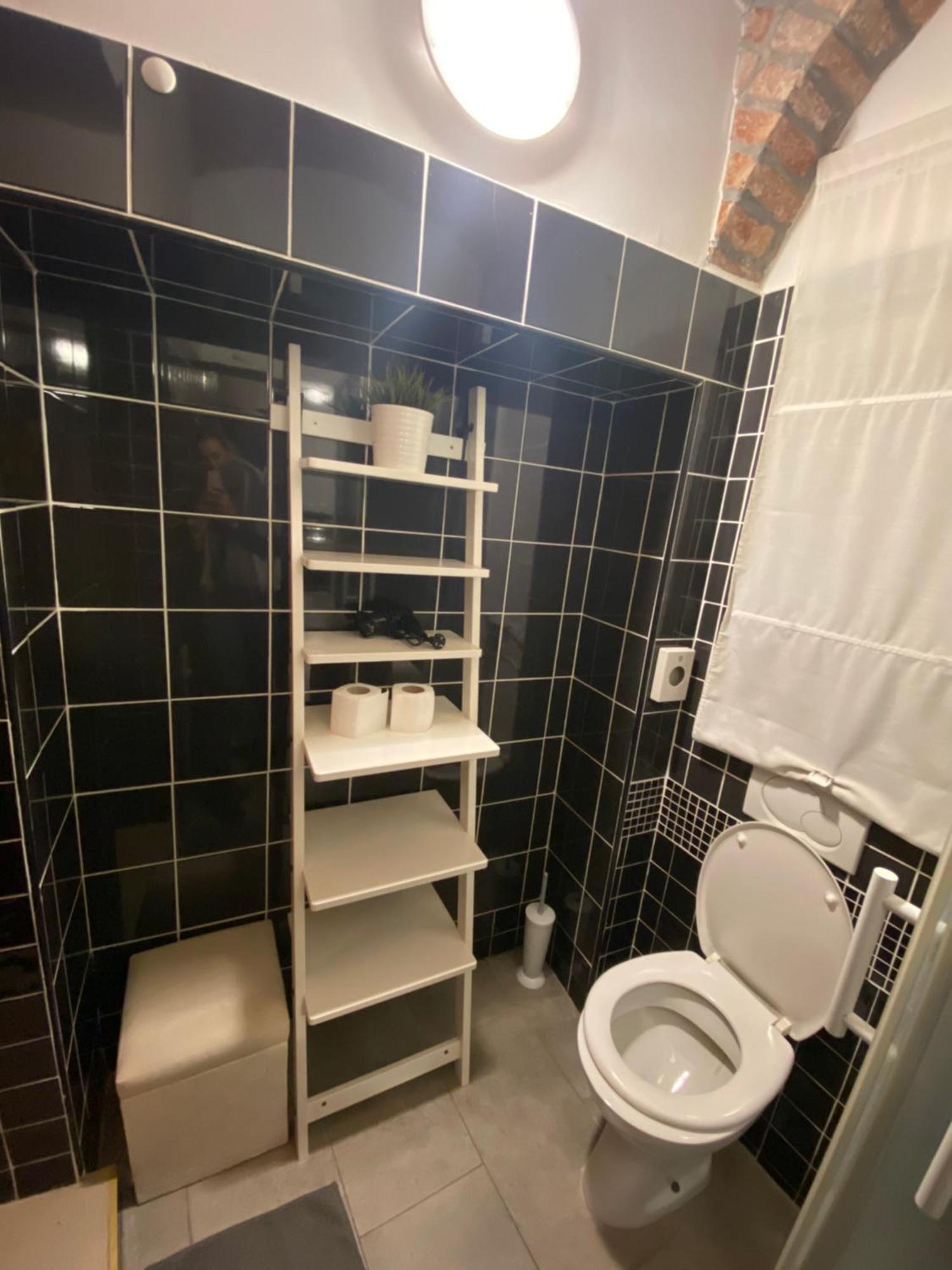 Nokturno Apartment *