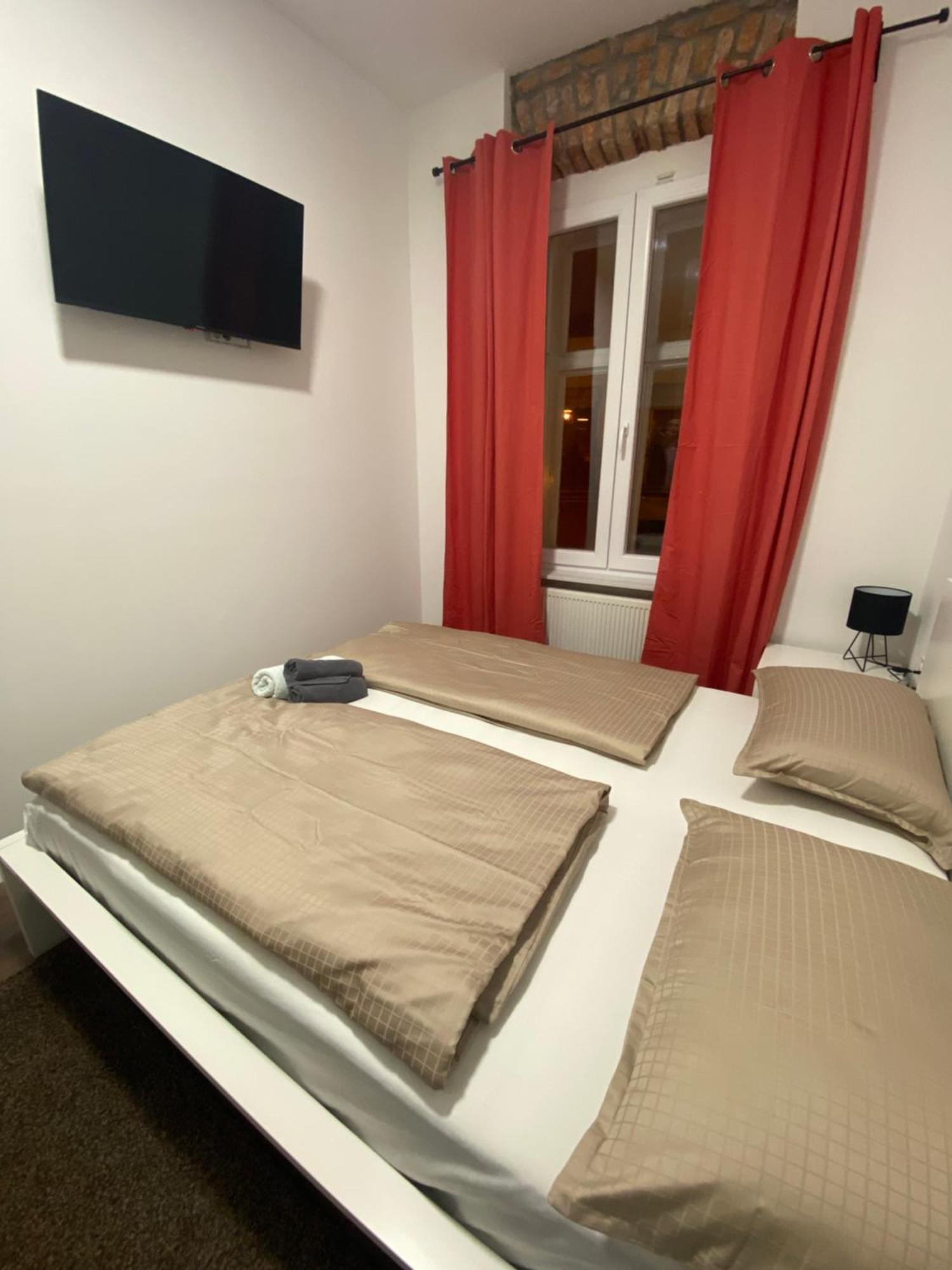Nokturno Apartment